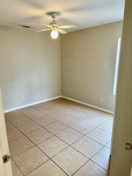 Building Photo - 13143 Independence Ave
