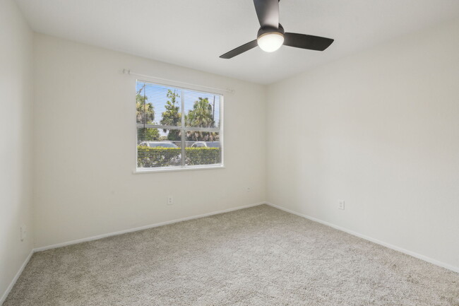 Building Photo - 9 Arbor Club Dr