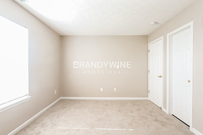 Building Photo - 2733 Dawnlake Dr