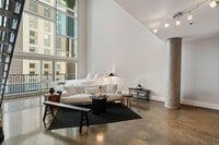 Building Photo - 845 Spring St NW