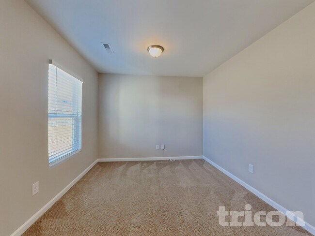 Building Photo - 1856 Northside Dr