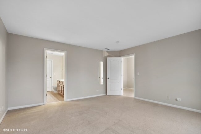Building Photo - 261 Sype Dr