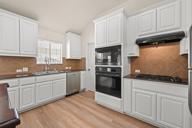 Building Photo - 38 Cypress Knee Ln