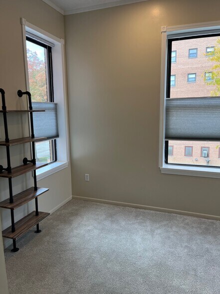 Building Photo - 1114 Bidwell St