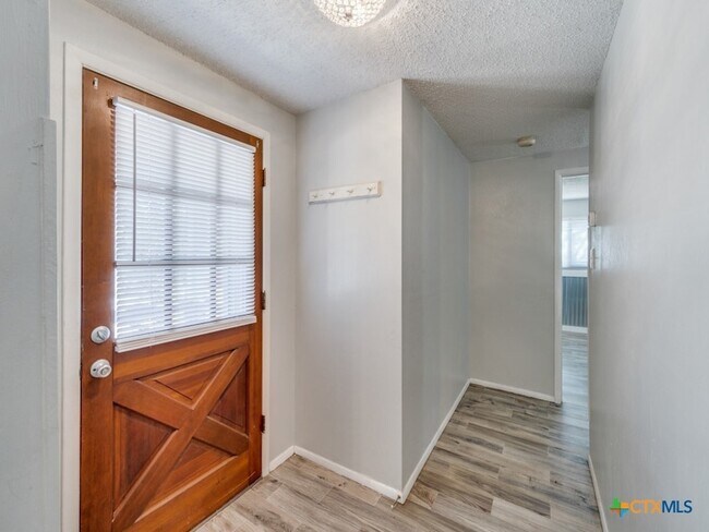 Building Photo - 1351 Spitz Kegel View Dr