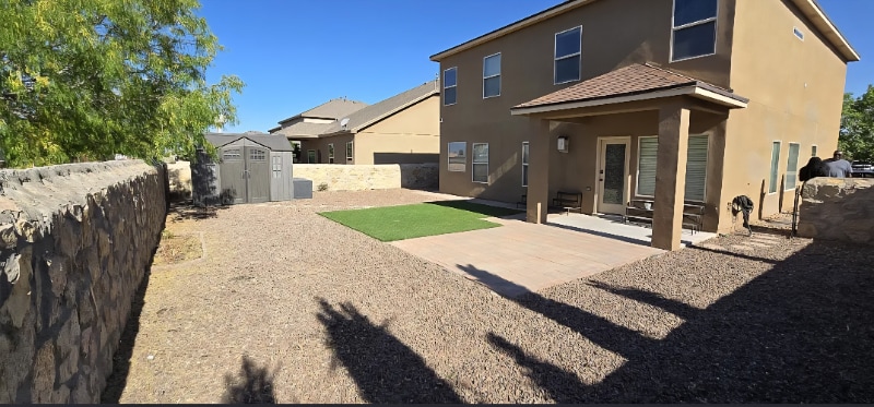 Building Photo - 13844 Hollywood