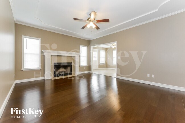 Building Photo - 1869 Current St