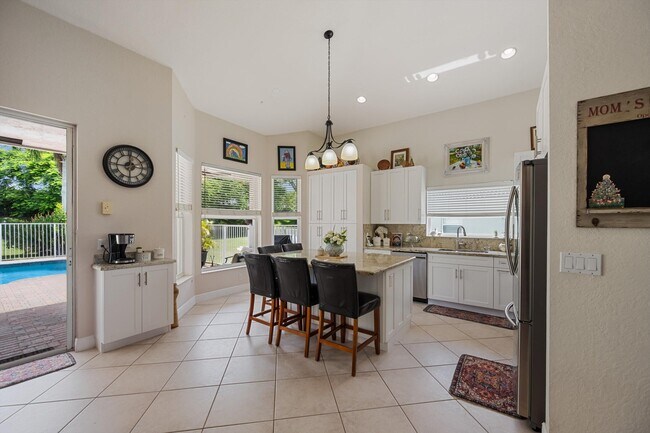 Building Photo - 4062 Bahia Isle Cir