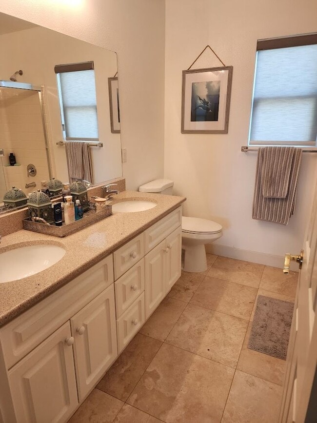Building Photo - Gorgeous 4 Bedroom Home in Temecula with R...