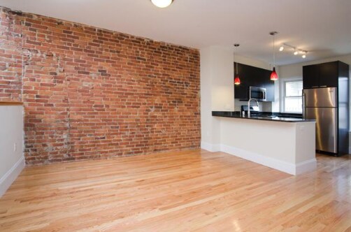 Building Photo - 12 Parker Hill Ave