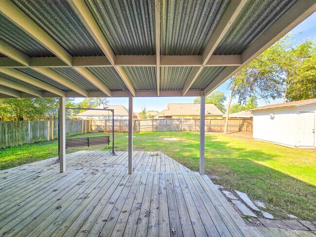 Building Photo - 12645 Lake Conroe Hills Dr