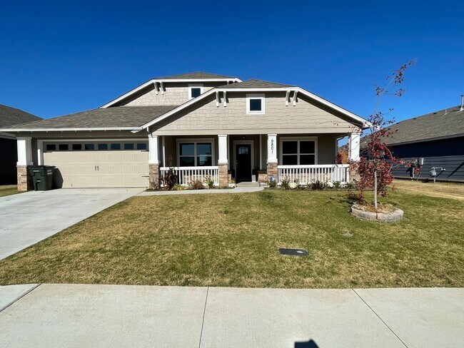 Primary Photo - Spectacular 4 bedroom, 2 bath home in Owasso