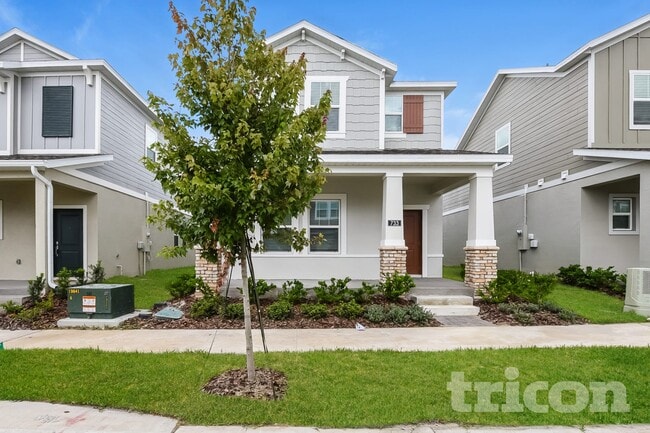 Building Photo - 733 Honeyrock St