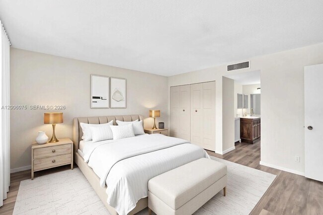 Building Photo - 3360 Spanish Moss Terrace