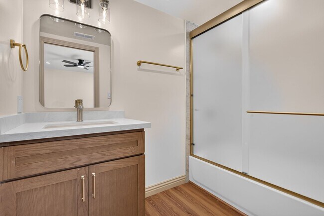 Building Photo - 4170 Madison Ave