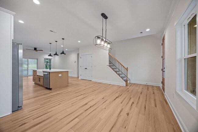 Building Photo - 1010 Gibson Rd