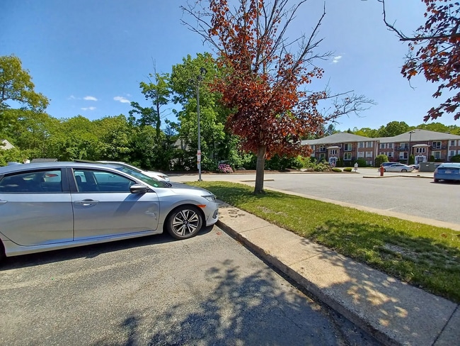 Building Photo - 360 Neponset St