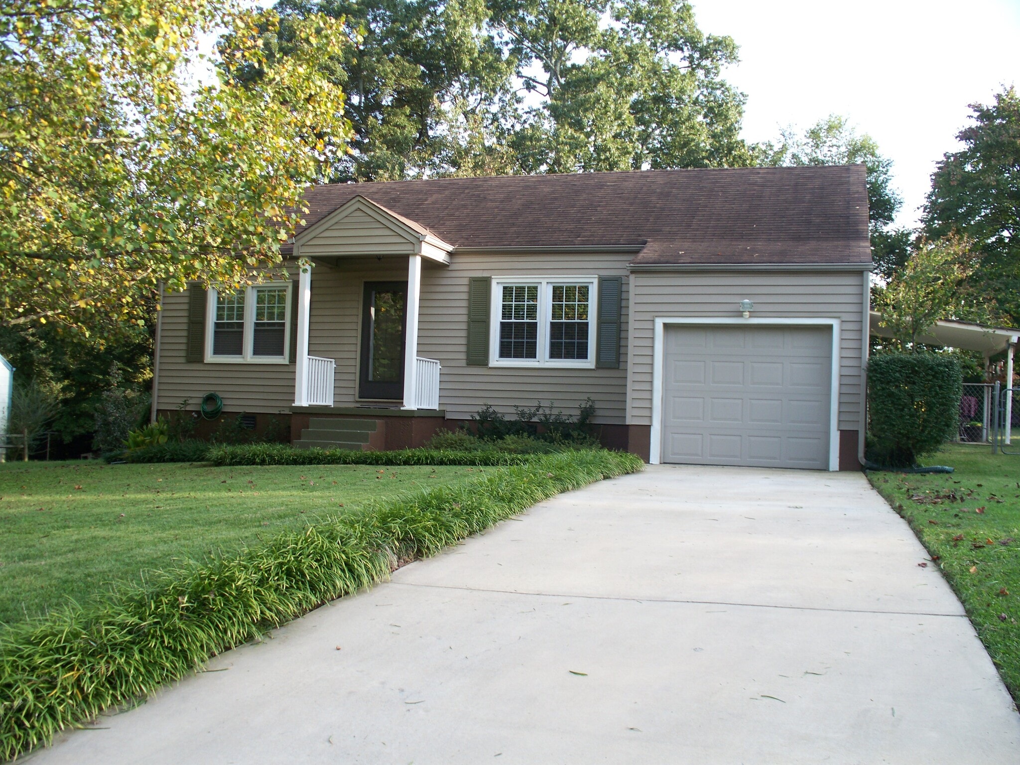 Street view - 1416 Williams Road