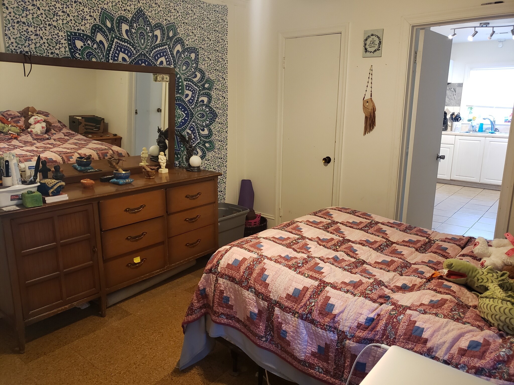 Building Photo - 1001 Shelby Dr