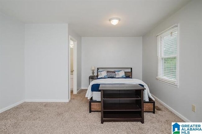 Building Photo - 218 Carl Nichols Dr