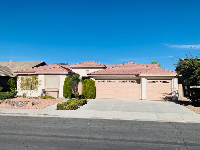 Building Photo - Beautiful home in Green Valley