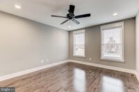 Building Photo - 3405 UL Front