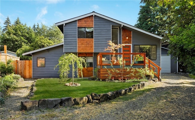 Building Photo - Beautifully Remodeled 4BR/2BA Home in Kirk...