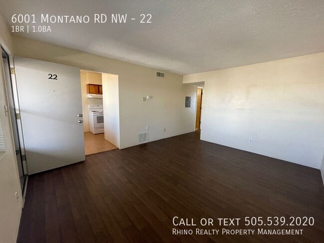 Building Photo - 6001 Montaño Rd NW