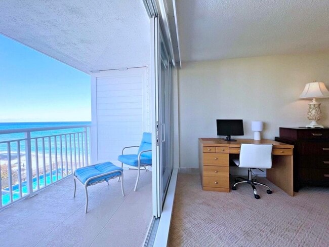 Building Photo - 3546 S Ocean Blvd