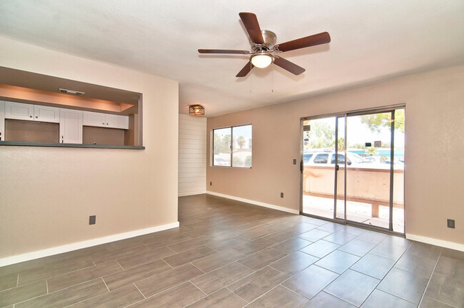 Building Photo - 616 S Hardy Dr