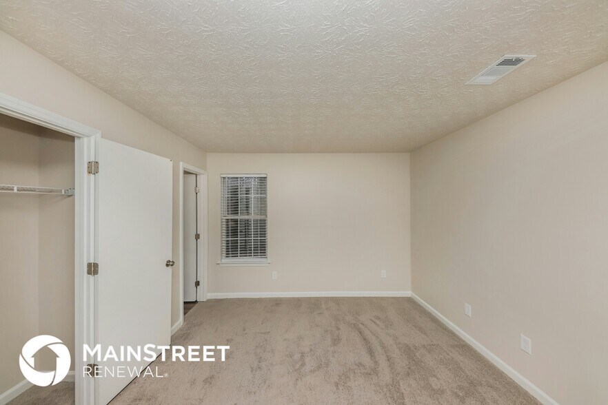 Building Photo - 1357 Ling Dr