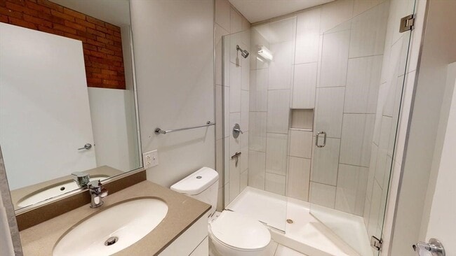 Building Photo - 15 Richdale Ave