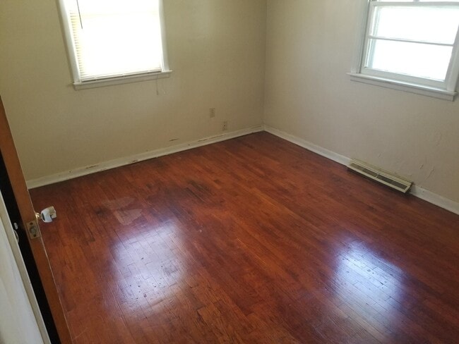 Building Photo - 1509 Brighton St