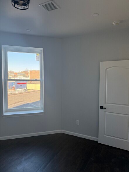 New Paint - 14 Gouverneur St