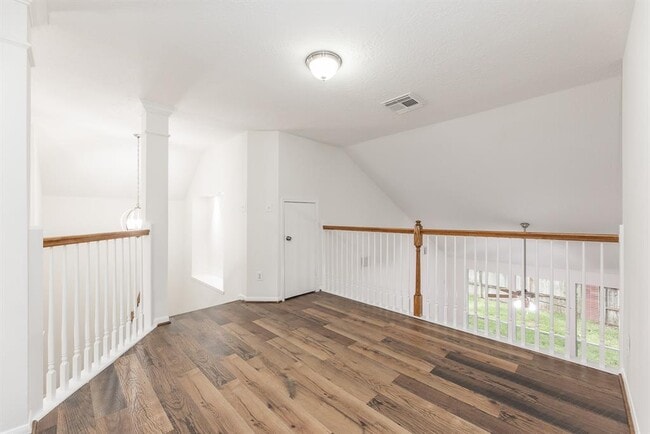 Building Photo - 5026 Bellmead Dr