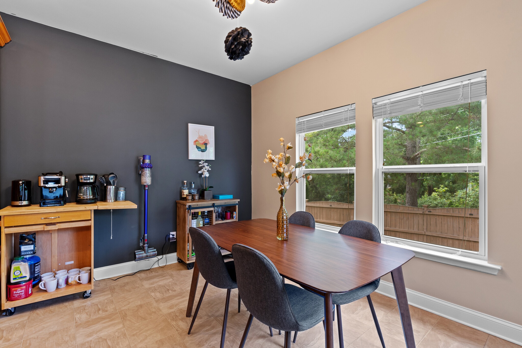 Building Photo - 112 Plymouth Pass Dr