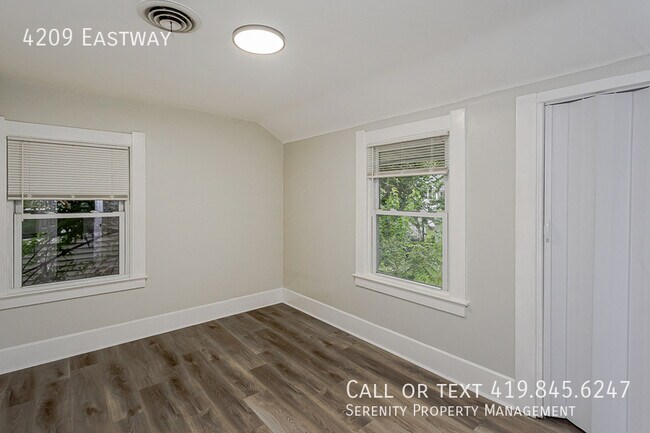 Building Photo - 4209 Eastway-