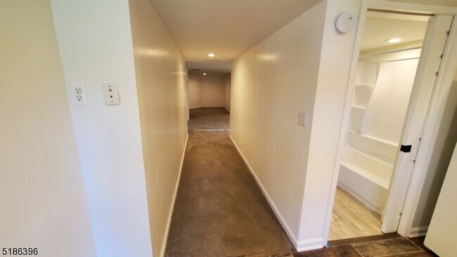 Building Photo - 269 Hazen Rd