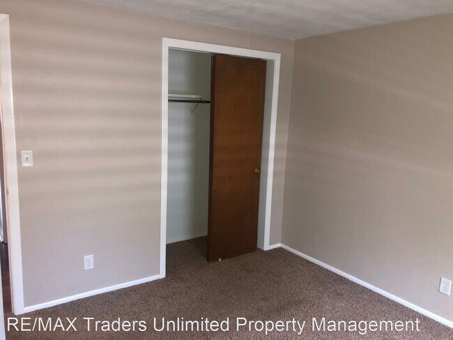 Building Photo - 4 br, 1 bath House - 1901 E Purdue St.