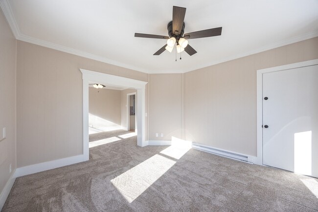 Building Photo - 584 Mt Hope St