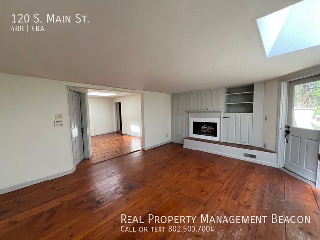 Building Photo - 120 S Main St