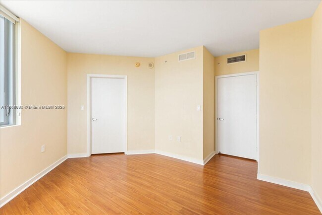 Building Photo - 9055 SW 73rd Ct