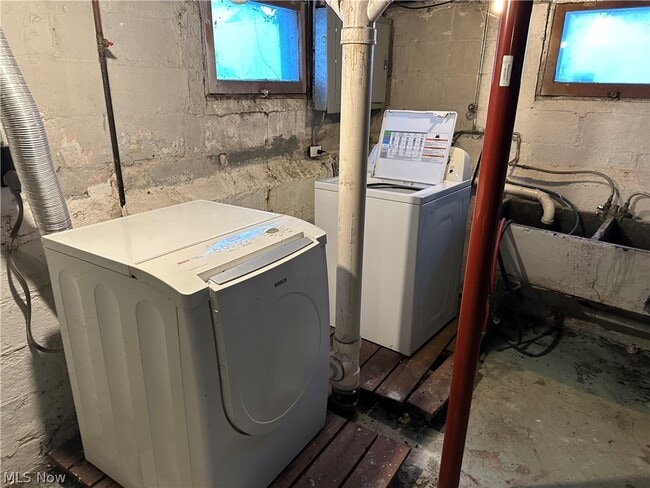 Building Photo - 4408 Alpha Ave