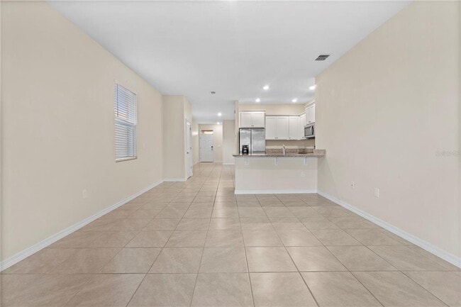 Building Photo - 5260 Sunshine Dr