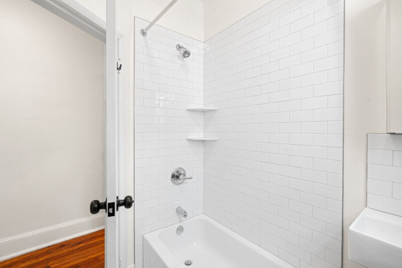 Building Photo - 2528 S 63rd St