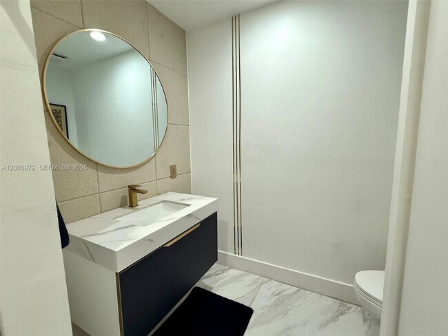 Building Photo - 6420 NW 109th Ave