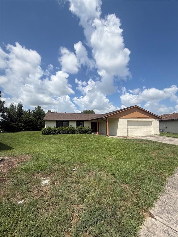 Building Photo - 10719 Lazy Lake Dr
