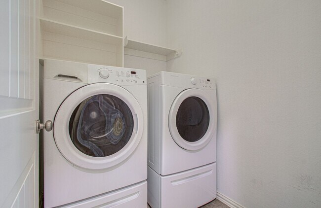 Building Photo - Spacious 4 Bed, 2 Bath Home Zoned to Tomball ISD