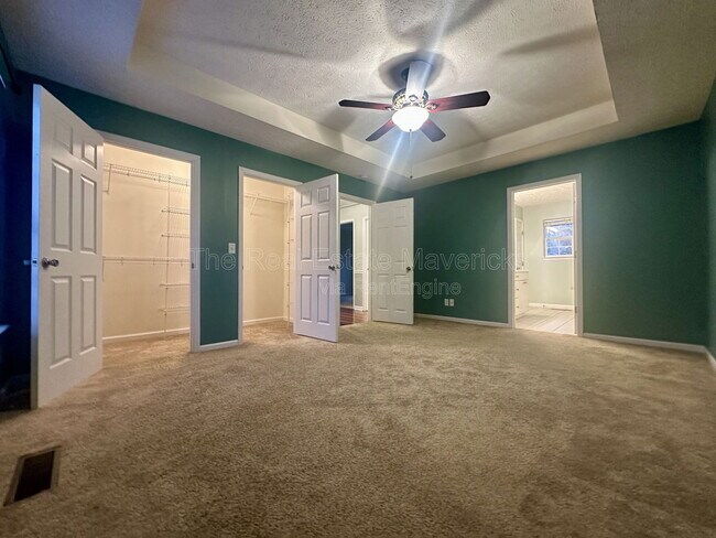 Building Photo - 695 Prater Rd