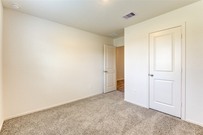 Building Photo - 30507 Carter Cv